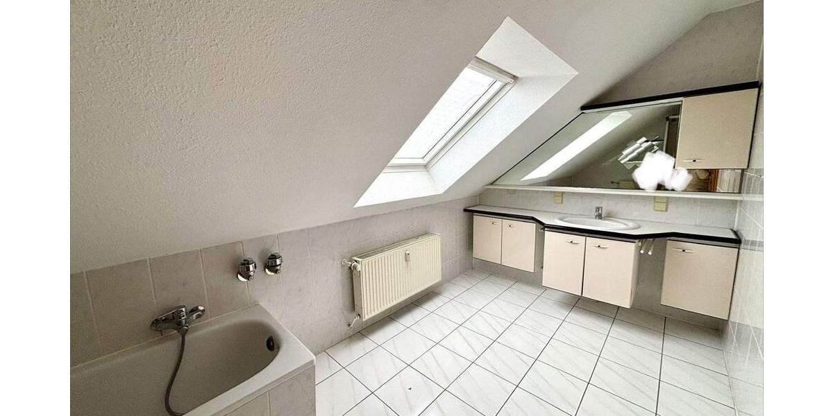 Etagenwohnung Sarstedt Gödringen - 3 Zimmer, 82 m&sup2;, 165.000&euro; | Angebot:25771941