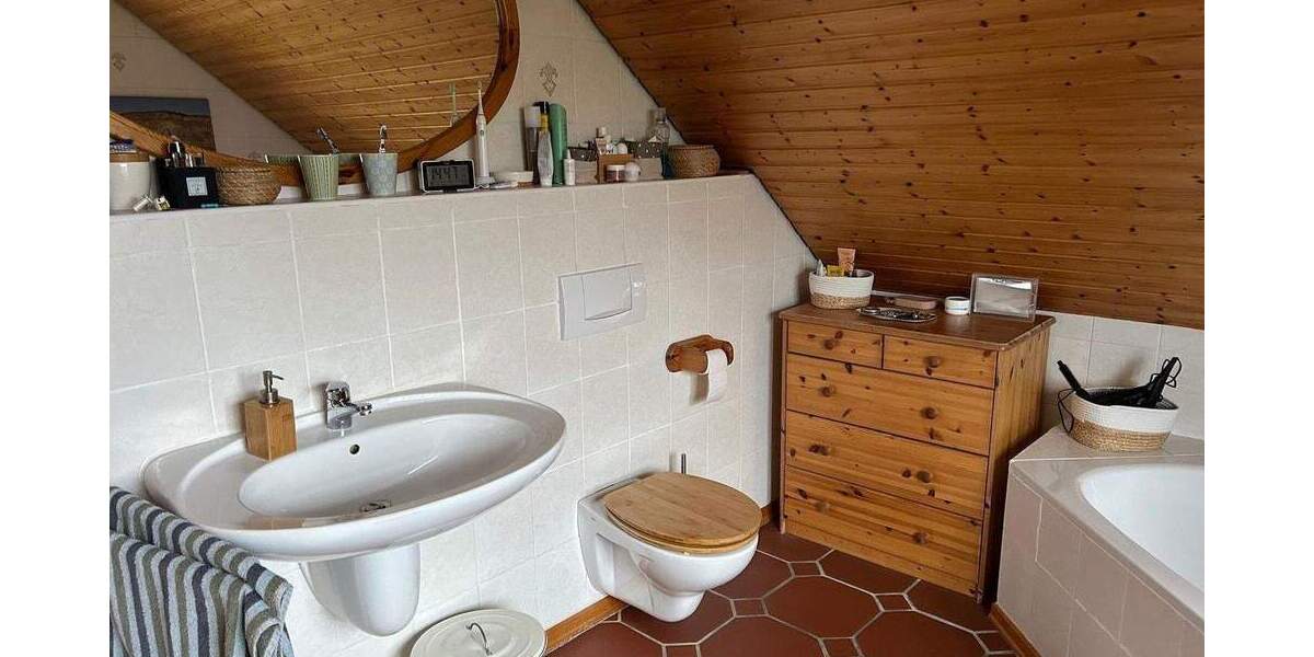 Einfamilienhaus Sehnde Wehmingen - 9 Zimmer, 268 m&sup2;, 625.000&euro; | Angebot:25747708