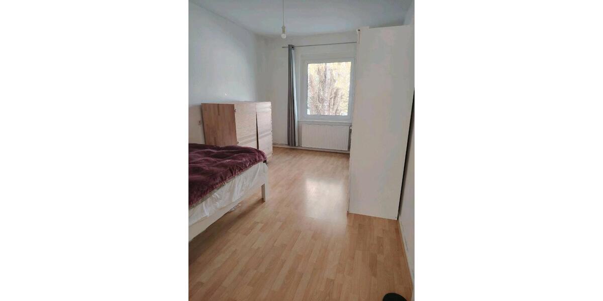Etagenwohnung Hannover Ricklingen - 2 Zimmer, 50 m&sup2;, 1.000&euro; | Angebot:25232078