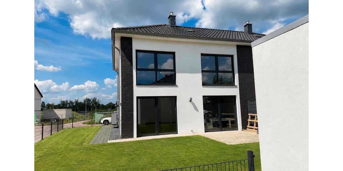Doppelhaushälfte Lehrte - 4 Zimmer, 120 m&sup2;, 469.000&euro; | Angebot:27021545