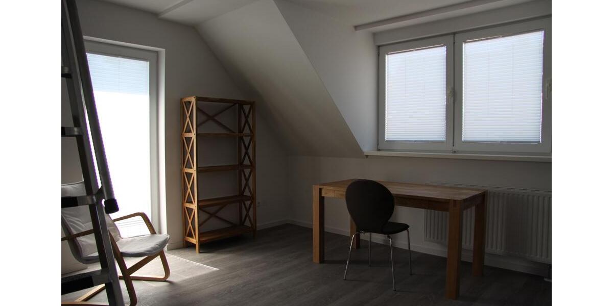 Dachgeschoßwohnung Hildesheim - 1 Zimmer, 35 m&sup2;, 540&euro; | Angebot:25974479