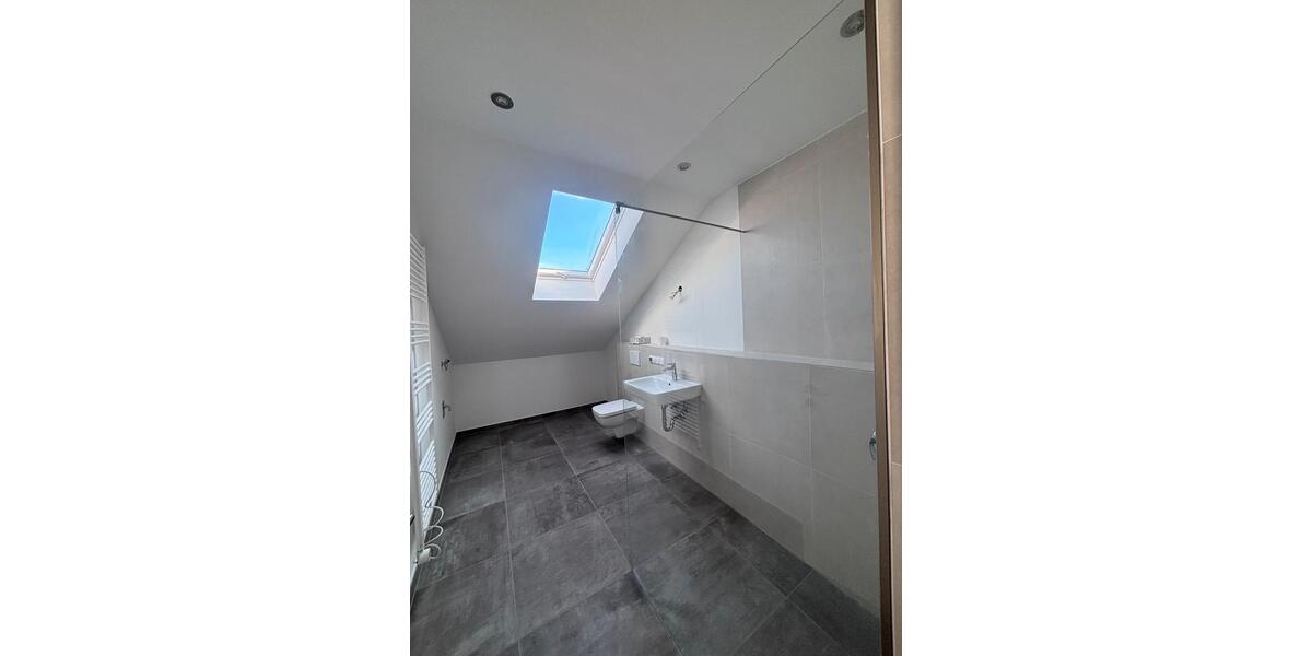 Dachgeschoßwohnung Peine Peine Kernstadt - 2 Zimmer, 79 m&sup2;, 1.195&euro; | Angebot:24812690