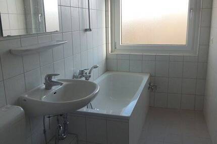 Wohnung Salzgitter Lebenstedt - 3 Zimmer, 74 m&sup2;, 444&euro; | Angebot:26608664