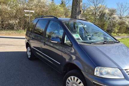VW Sharan 347.000 km 2.600 &euro; Sarstedt 31157