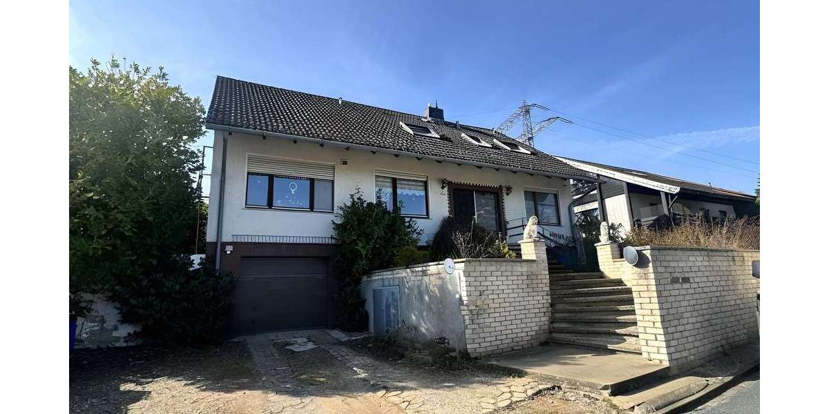 Einfamilienhaus Alfeld - 6 Zimmer, 224 m&sup2;, 249.000&euro; | Angebot:25835223