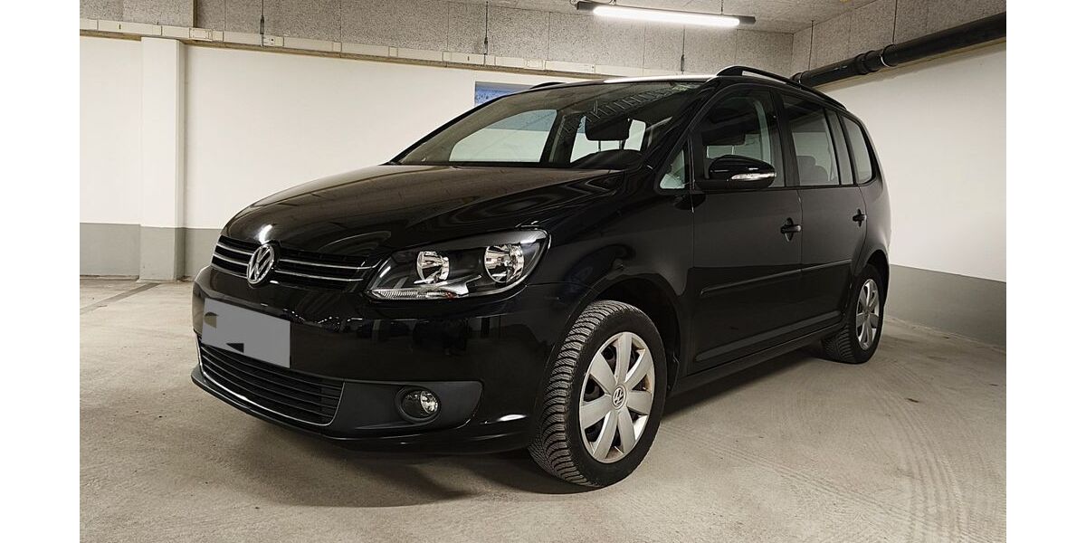VW Touran 87.300 km 9.700 &euro; Hannover 30539