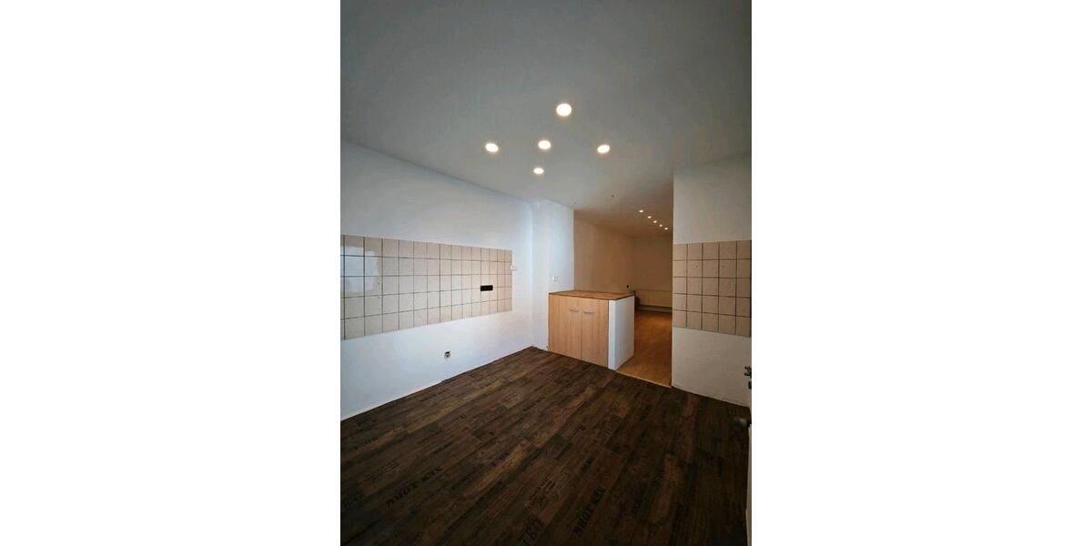 Etagenwohnung Hannover Linden-Limmer - 4 Zimmer, 90 m&sup2;, 1.100&euro; | Angebot:26682916