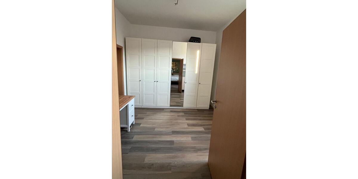 Etagenwohnung Bad Salzdetfurth - 3 Zimmer, 76 m&sup2;, 570&euro; | Angebot:25943667