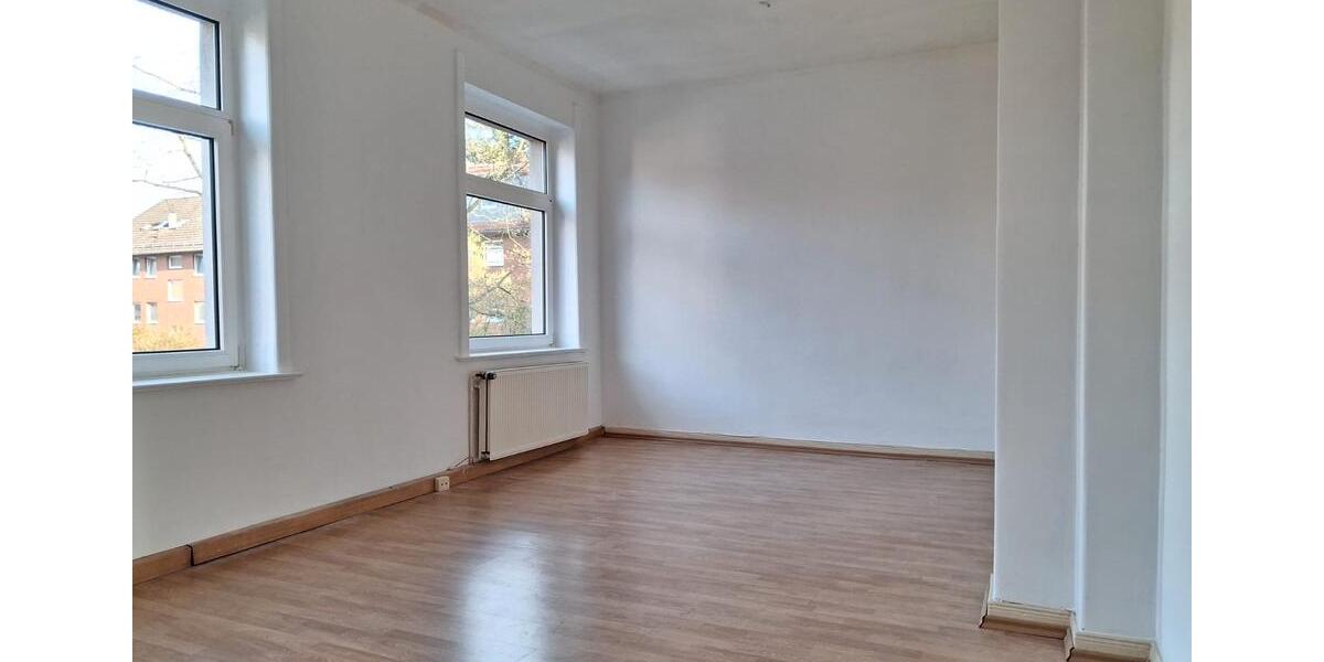 Etagenwohnung Hannover Ahlem-Badenstedt-Davenstedt - 5 Zimmer, 130 m&sup2;, 1.180&euro; | Angebot:26578117