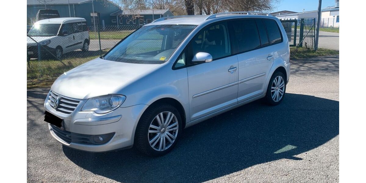 VW Touran 211.000 km 2.980 &euro; Lengede 38268