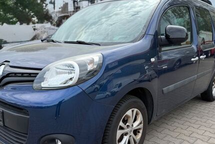 Renault Kangoo 138.000 km 2.700 &euro; Hannover 30179