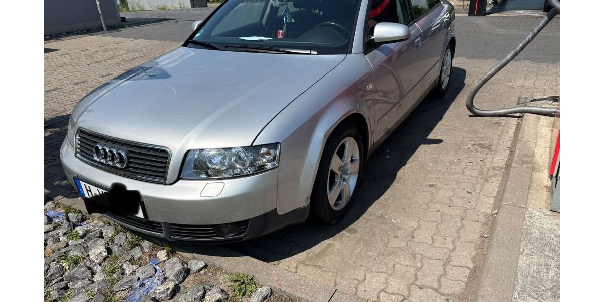 Audi A4 73.600 km 4.799 &euro; Hannover 30165