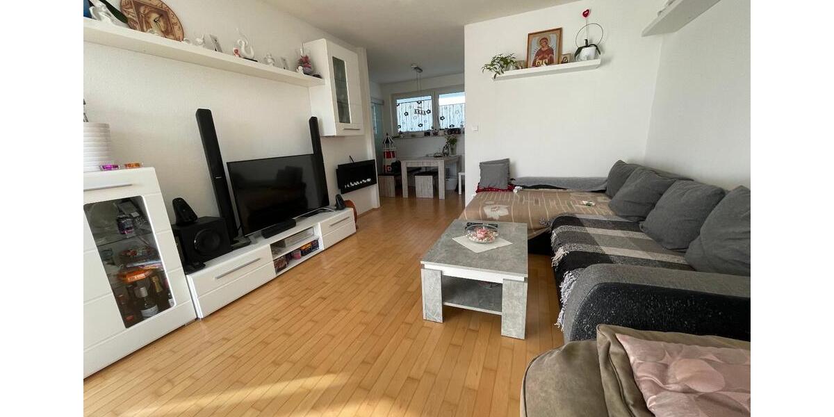 Dachgeschoßwohnung Laatzen - 2.5 Zimmer, 58 m&sup2;, 650&euro; | Angebot:25963580