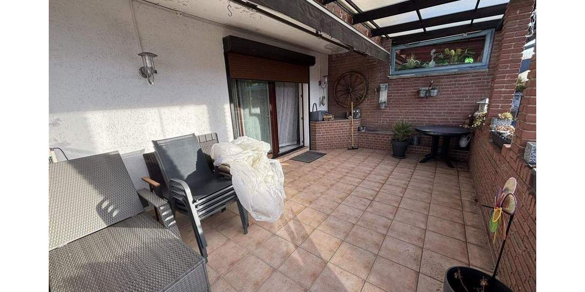 Reihenendhaus Sehnde - 5 Zimmer, 145 m&sup2;, 360.000&euro; | Angebot:25672945