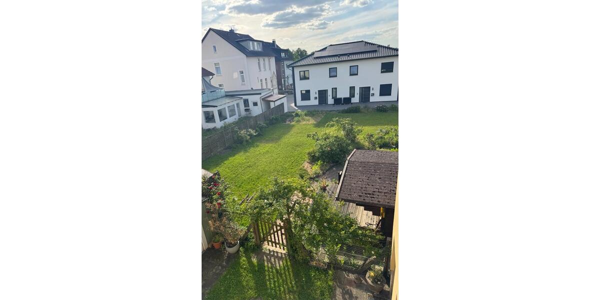 Etagenwohnung Lehrte - 3 Zimmer, 75 m&sup2;, 1.100&euro; | Angebot:25782502