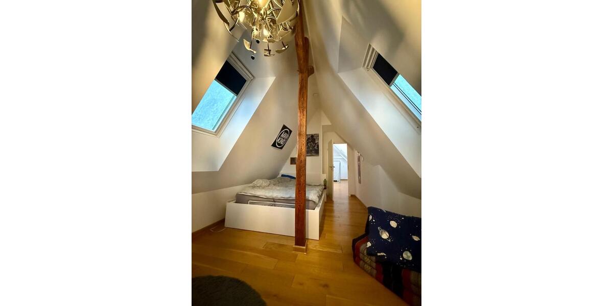 Maisonettenwohnung Hildesheim Oststadt/Stadtfeld - 5 Zimmer, 173 m&sup2;, 1.400&euro; | Angebot:26429420