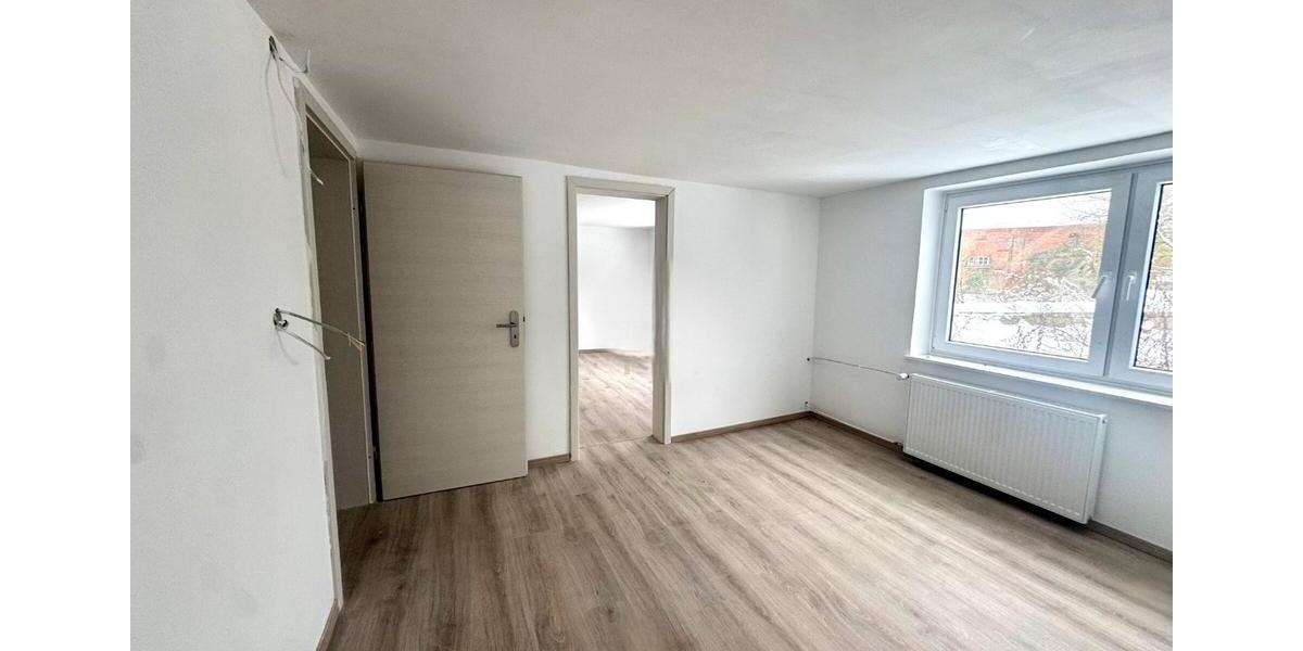 Erdgeschoßwohnung Sibbesse - 3 Zimmer, 85 m&sup2;, 600&euro; | Angebot:25844758