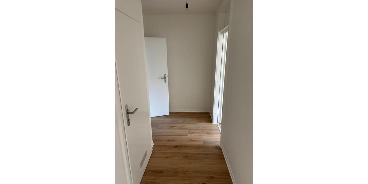 Etagenwohnung Laatzen - 2 Zimmer, 52 m&sup2;, 427&euro; | Angebot:25855451