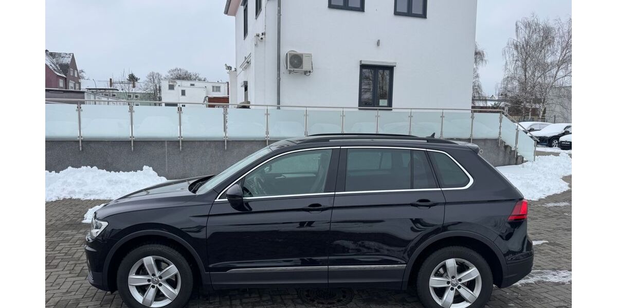 VW Tiguan 77.880 km 21.900 &euro; Salzgitter-Lebenstedt 38226