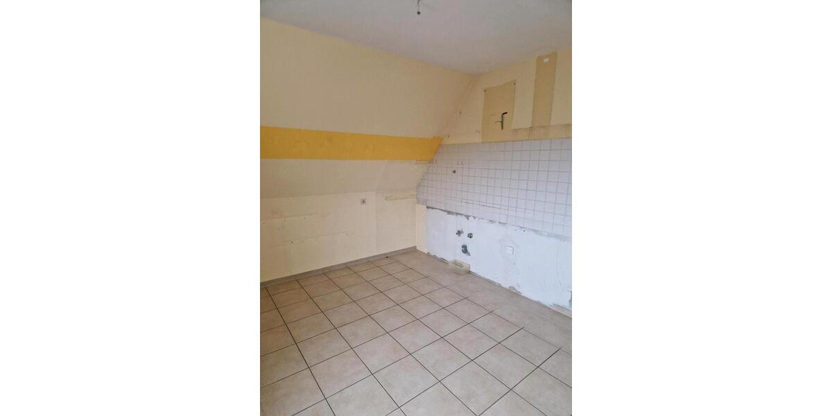 Einfamilienhaus Peine - 7 Zimmer, 140 m&sup2;, 350.000&euro; | Angebot:25765087