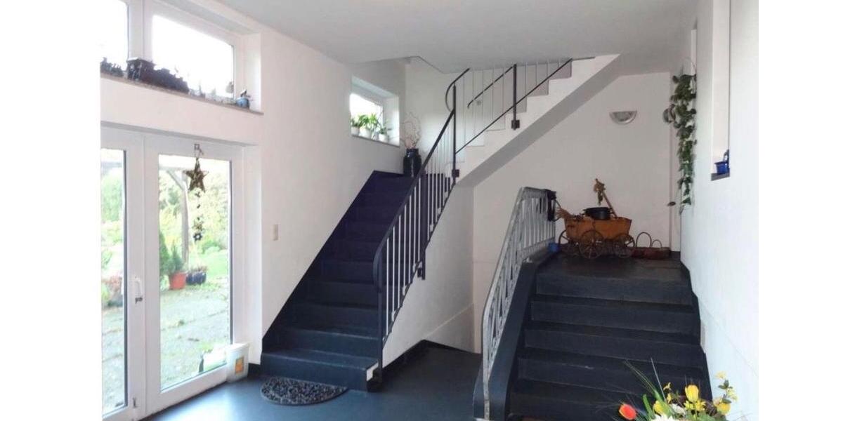 Etagenwohnung Lehrte - 3 Zimmer, 94 m&sup2;, 1.150&euro; | Angebot:24838965