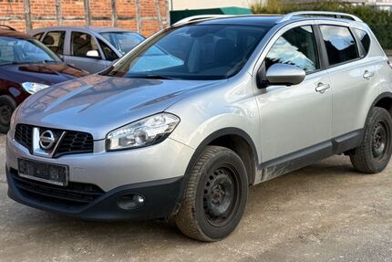 Nissan Qashqai 195.000 km 4.990 &euro; woltershausen 31195