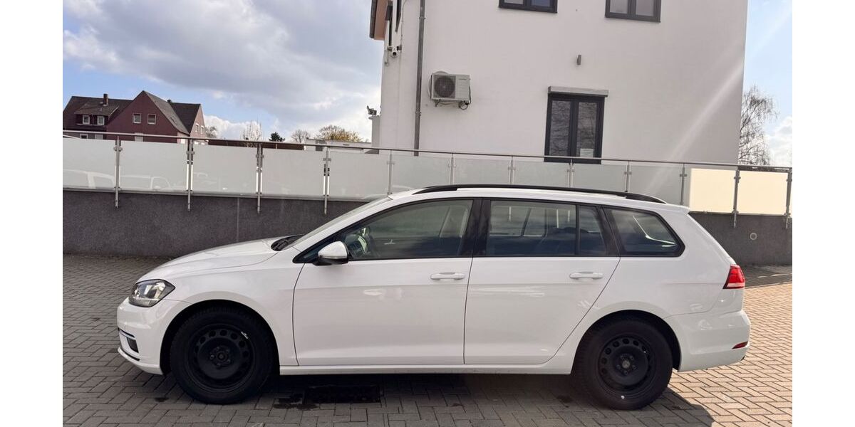 VW Golf 82.060 km 12.900 &euro; Salzgitter-Lebenstedt 38226