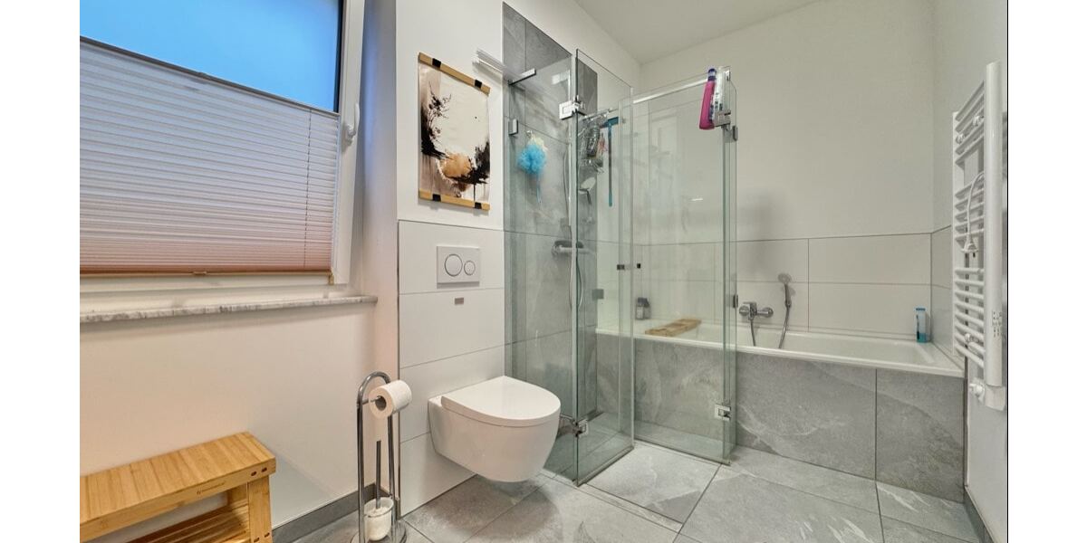 KFW-55 Wohnung mit Doppelgarage - Etagenwohnung Sarstedt Sarstedt | Angebot:25215177