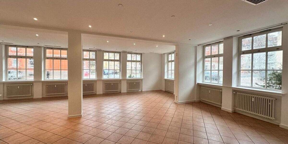 Gewerbeobjekt Hildesheim Ost - 2 Zimmer, 950&euro; | Angebot:25869301