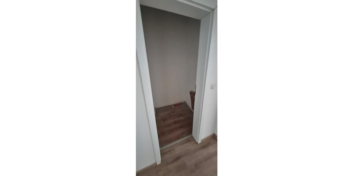 Erdgeschoßwohnung Peine Südstadt - 3 Zimmer, 80 m&sup2;, 700&euro; | Angebot:26541037