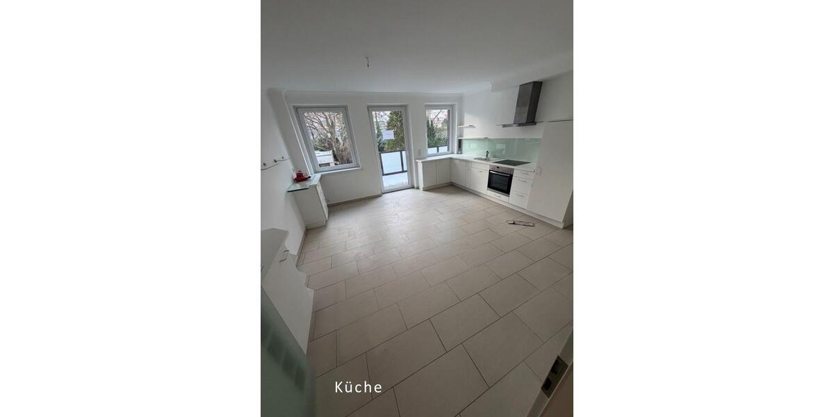 Etagenwohnung Hildesheim - 3 Zimmer, 107 m&sup2;, 980&euro; | Angebot:25179414