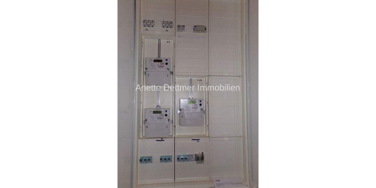 Reihenmittelhaus Freden (Leine) Freden - 8 Zimmer, 180 m&sup2;, 119.000&euro; | Angebot:25695285