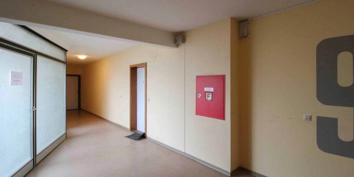 Etagenwohnung Laatzen Laatzen-Mitte - 3 Zimmer, 70 m&sup2;, 120.000&euro; | Angebot:25970275