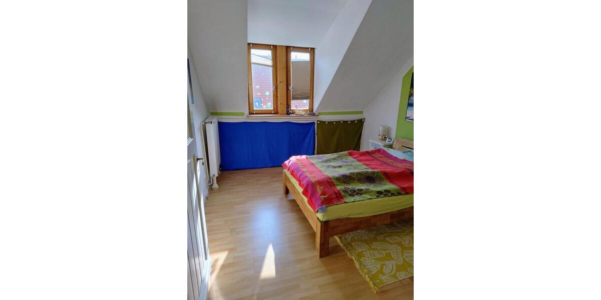 Dachgeschoßwohnung Hildesheim Oststadt/Stadtfeld - 3 Zimmer, 76 m&sup2;, 620&euro; | Angebot:25858524