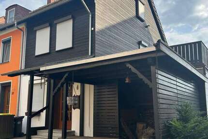 Haus Salzgitter Ortschaft Südost - 4 Zimmer, 111 m&sup2;, 165.000&euro; | Angebot:27327625