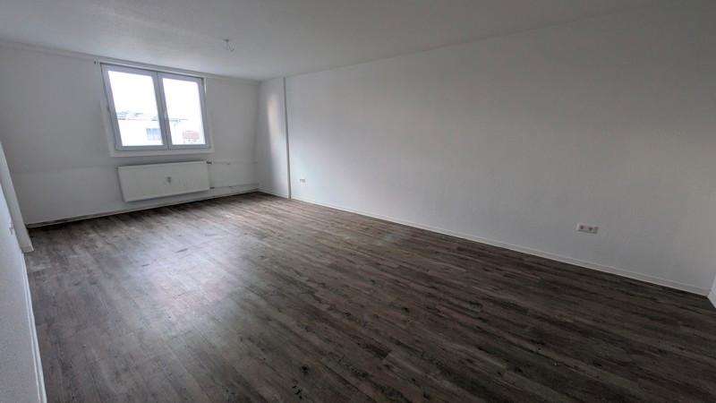Dachgeschoßwohnung Laatzen - 2 Zimmer, 60 m&sup2;, 629&euro; | Angebot:24208634