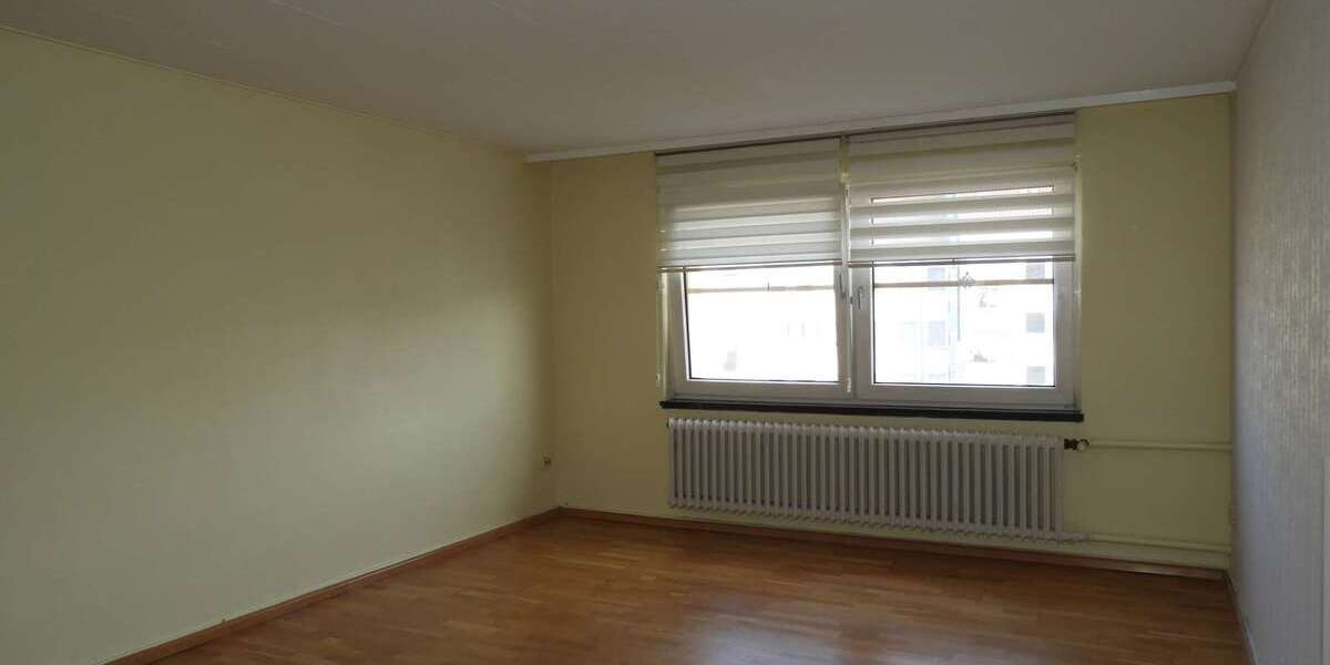 Etagenwohnung Hildesheim Altstadt - 3 Zimmer, 115 m&sup2;, 750&euro; | Angebot:25435410