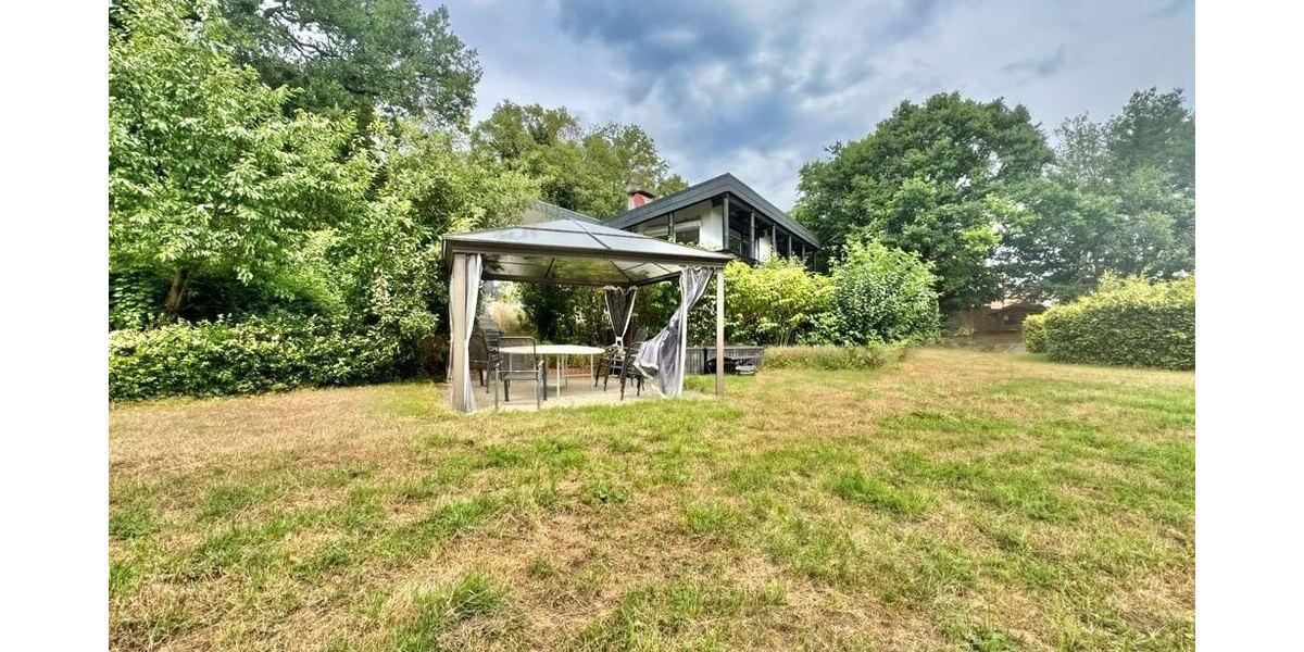 Stilvoll wohnen mit Weitblick - Einfamilienhaus Baddeckenstedt | Angebot:23816691