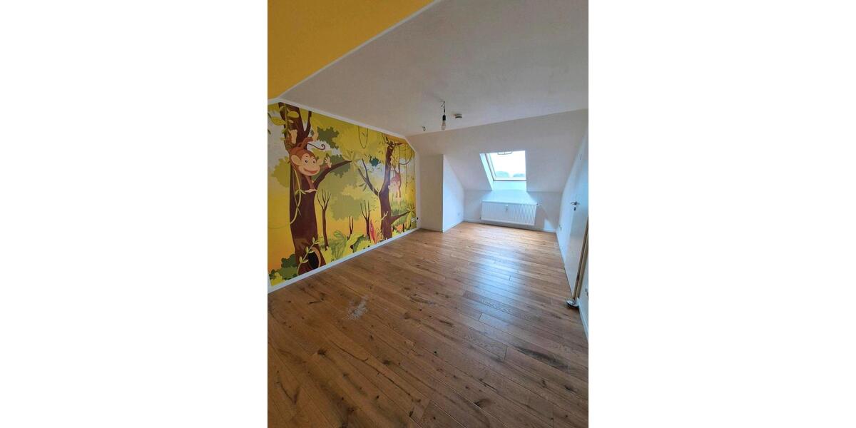 Dachgeschoßwohnung Coppenbrügge - 3.5 Zimmer, 90 m&sup2;, 675&euro; | Angebot:26656890