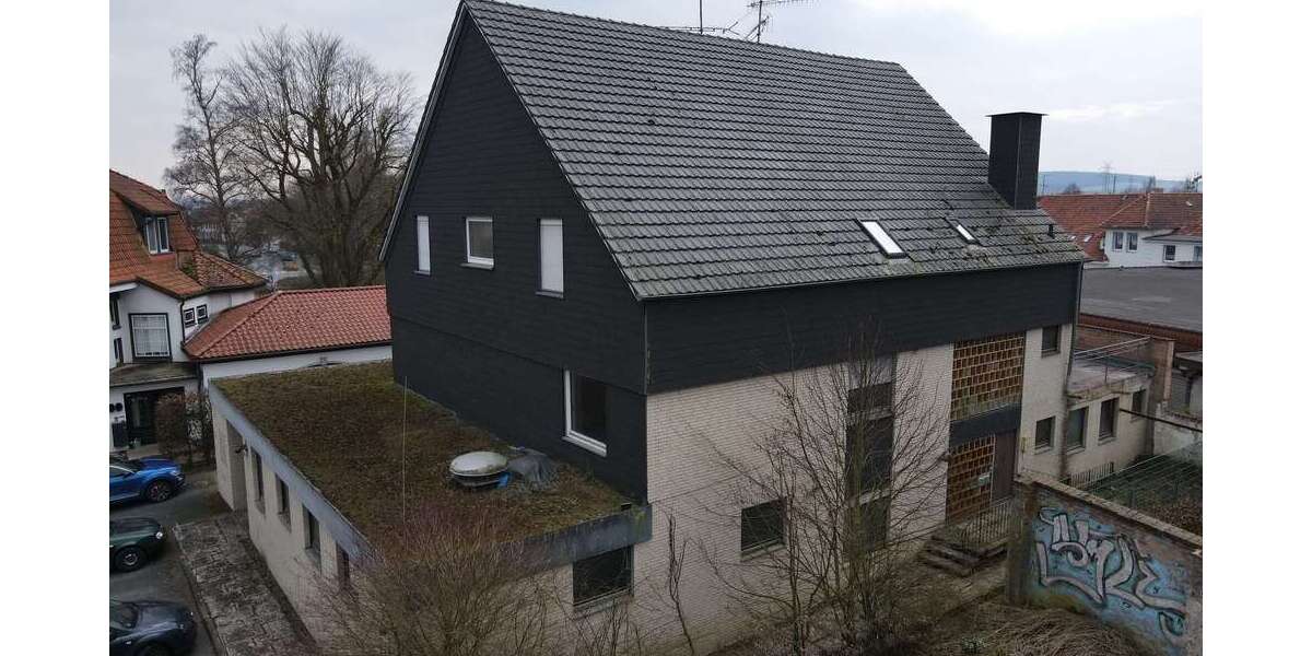 Einfamilienhaus Lamspringe - 14 Zimmer, 552 m&sup2;, 176.000&euro; | Angebot:25933066