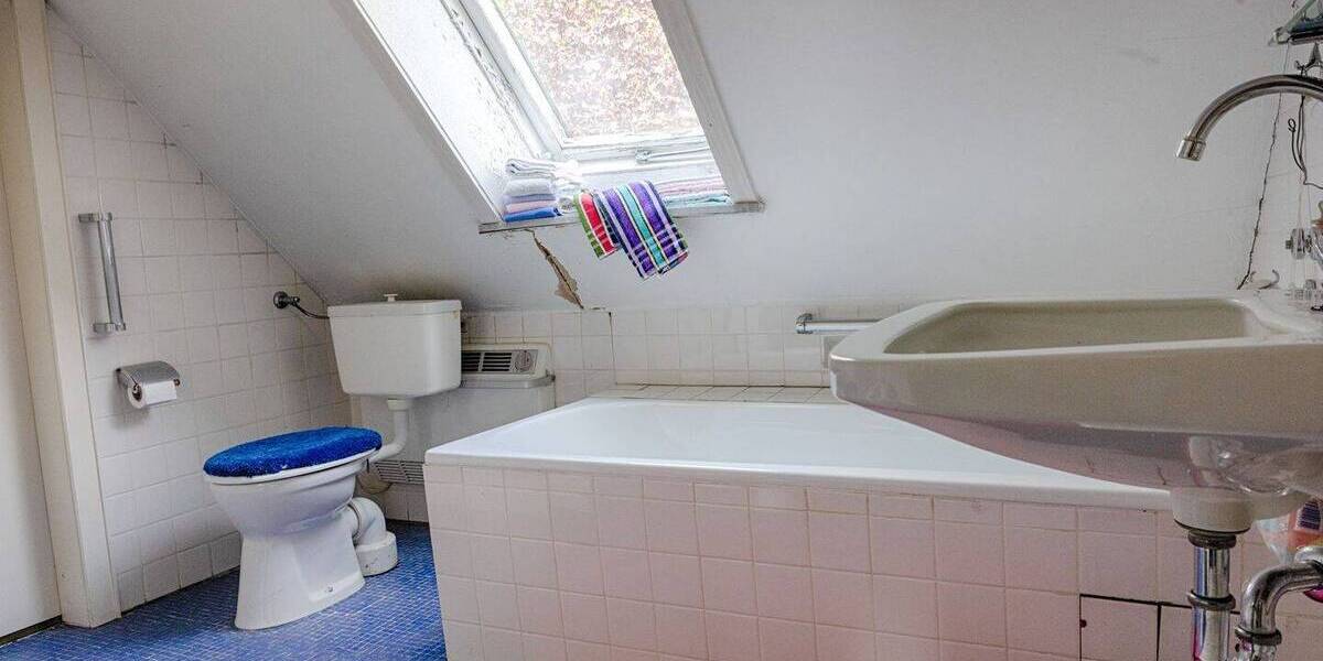 Einfamilienhaus Coppenbrügge Brünnighausen - 8 Zimmer, 183 m&sup2;, 450.000&euro; | Angebot:25705858