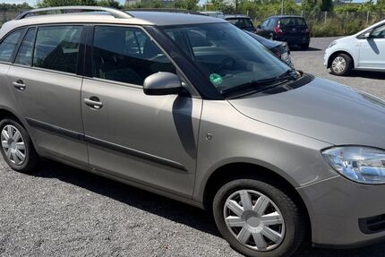 Skoda Fabia 133.000 km 2.500 &euro; Salzgitter 38229