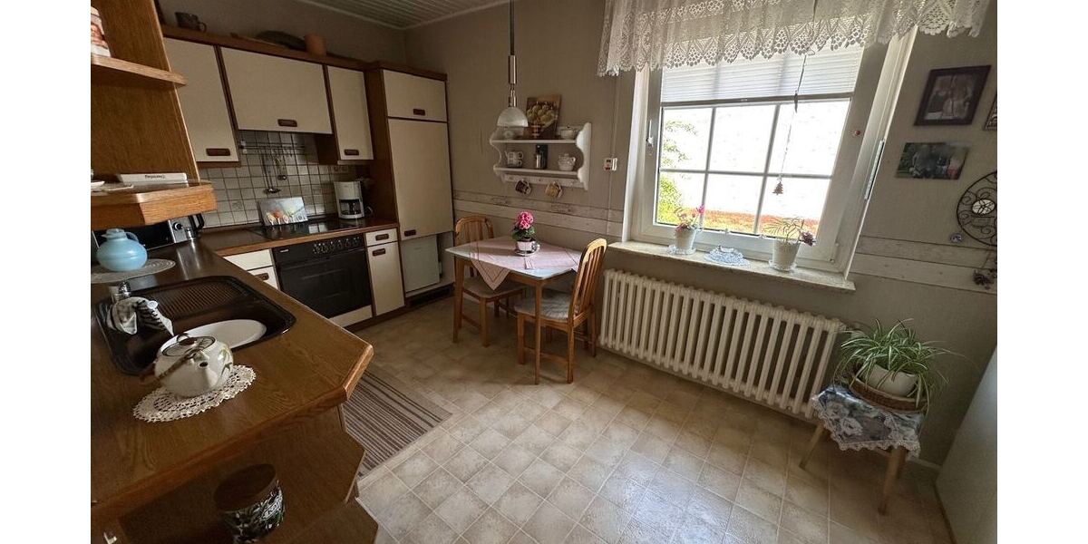 Idyllisches Wohnen in Feldrandlage - Zweifamilienhaus Bad Salzdetfurth Breinum | Angebot:25921835