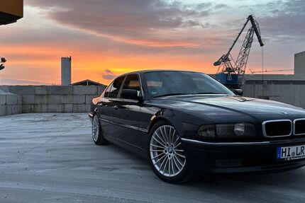 BMW 728 110.000 km 14.990 &euro; Hildesheim 31141