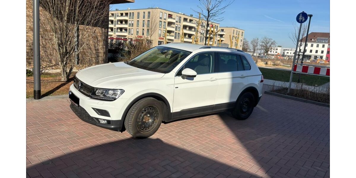 VW Tiguan 80.000 km 17.400 &euro; Hildesheim 31135