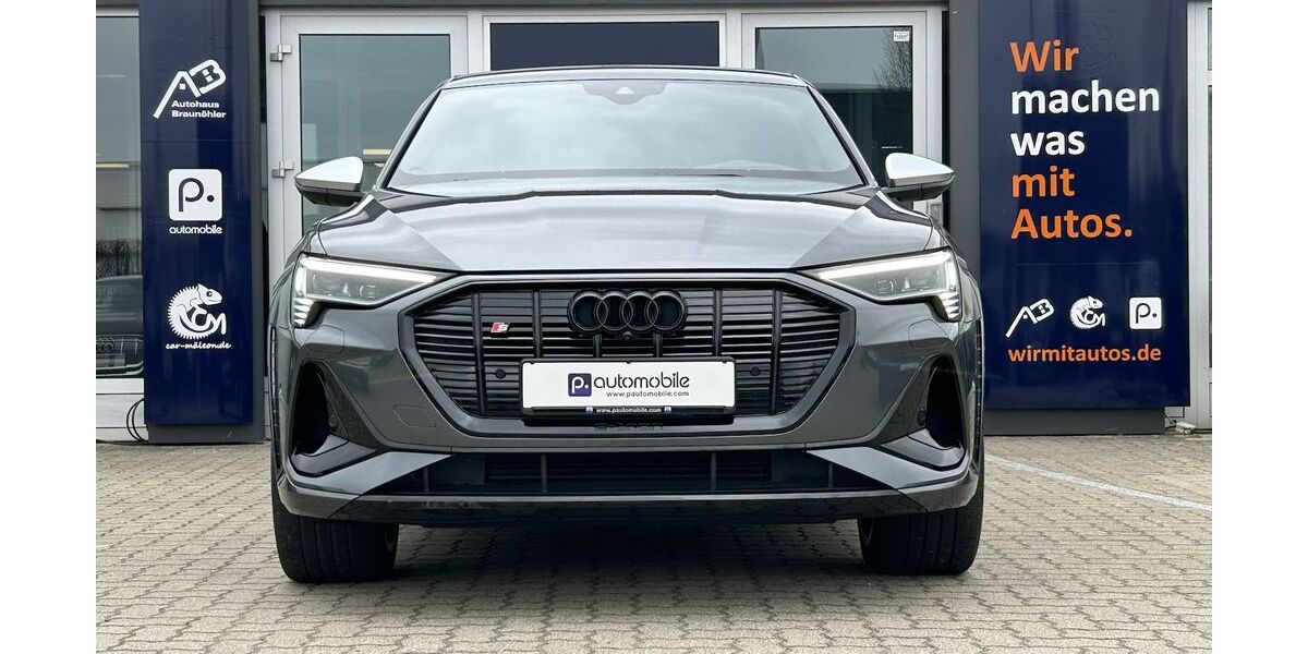 Audi e-tron 22.879 km 42.980 &euro; Salzgitter 38229