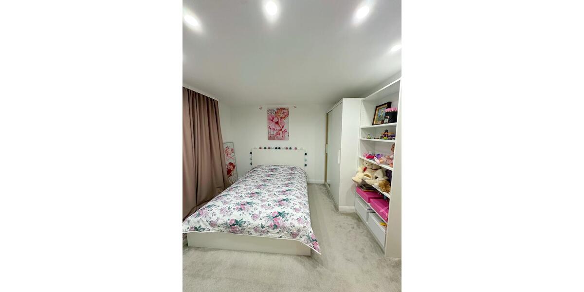Einfamilienhaus Salzhemmendorf - 8 Zimmer, 240 m&sup2;, 350.000&euro; | Angebot:27002049