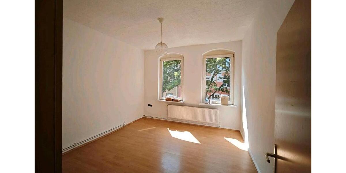 Etagenwohnung Hannover Linden-Limmer - 4 Zimmer, 90 m&sup2;, 1.100&euro; | Angebot:26682916