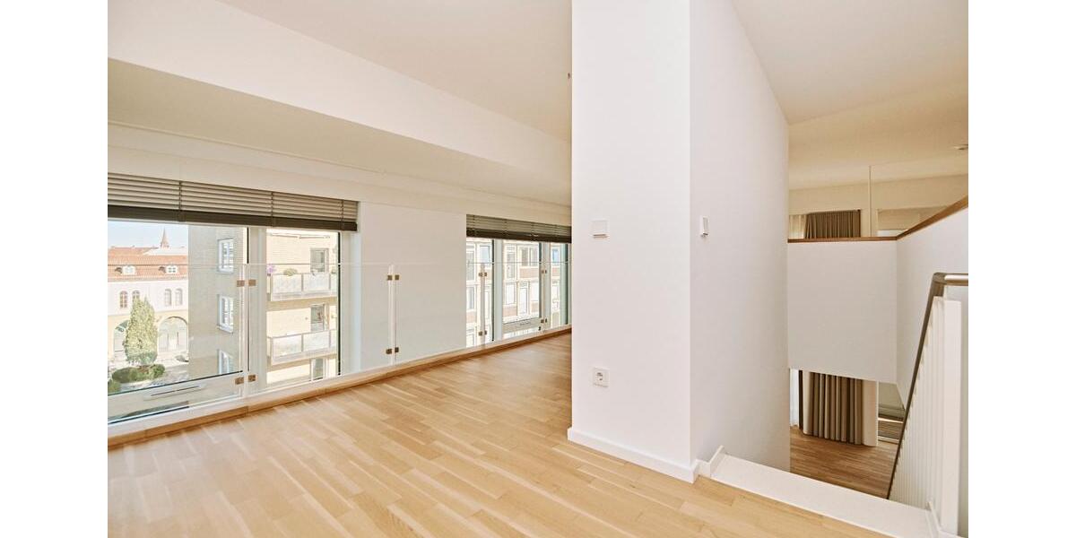 Etagenwohnung Hannover - 2 Zimmer, 186 m&sup2;, 3.076&euro; | Angebot:24802648