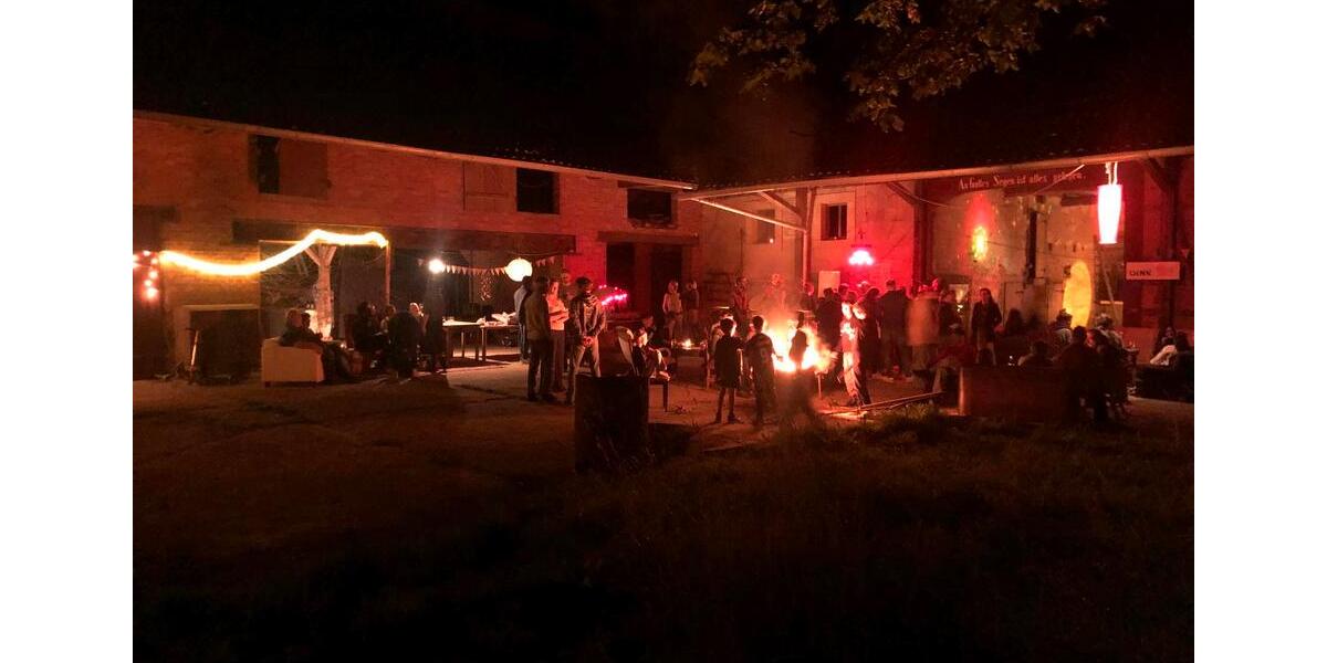 Erdgeschoßwohnung Springe - 4 Zimmer, 86 m&sup2;, 1.100&euro; | Angebot:25851897